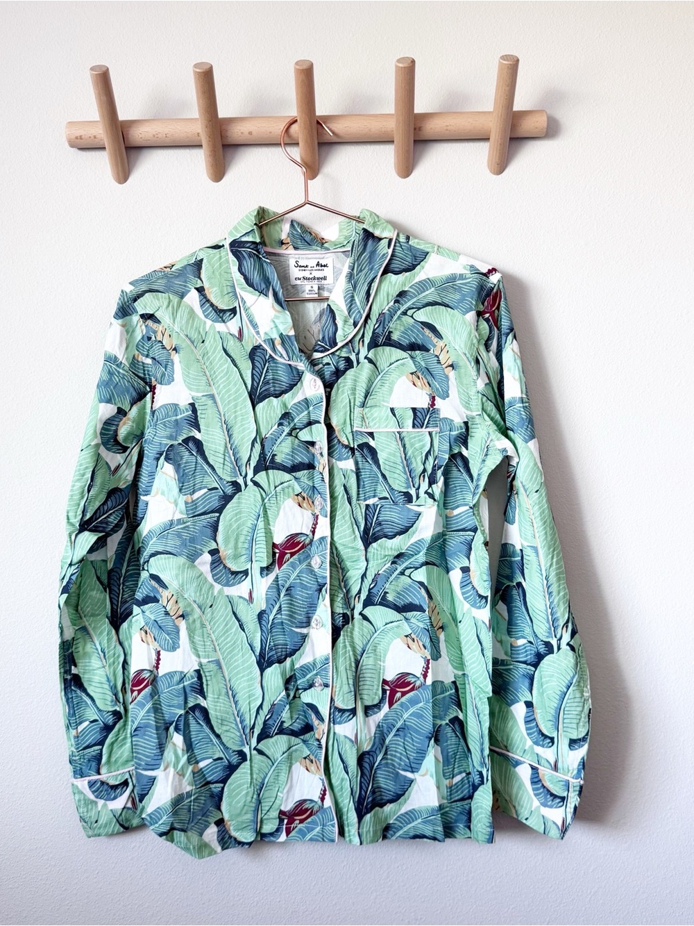 Sant and Abel Martinique Banana Leaf Long Sleeve Pajama Top - Picture 2 of 10